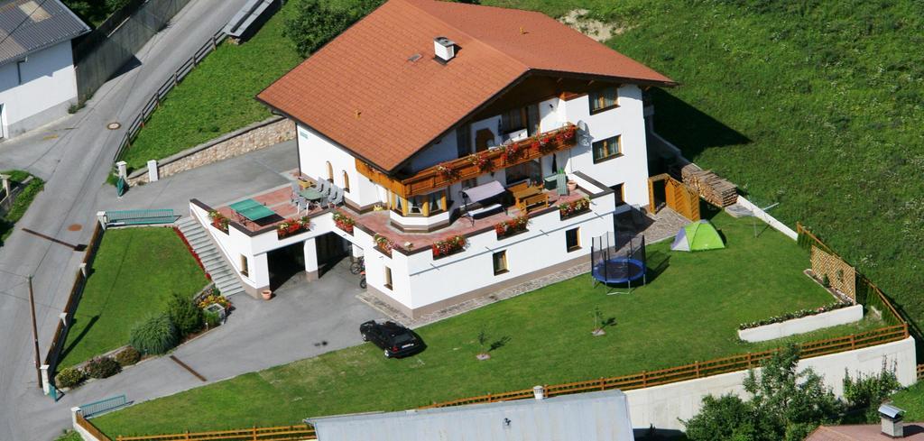 Landhaus Dangl Fließ Kamer foto